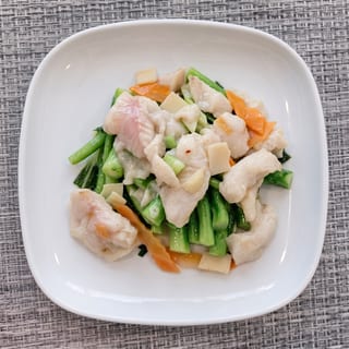 Sauteed Sliced Fish with Vegetables / 菜遠魚片