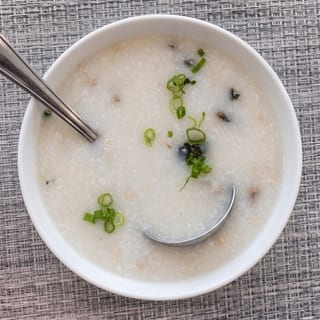 Congee with Pork & Preserved Egg / 皮蛋瘦肉粥