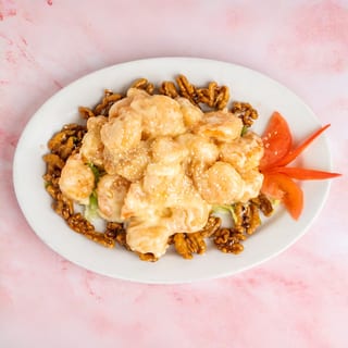 Honey Glazed Walnut Shrimp / 合桃蝦