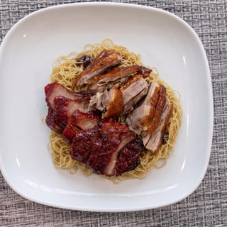 Dual BBQ Lo Mein / 燒味雙味拼撈麵