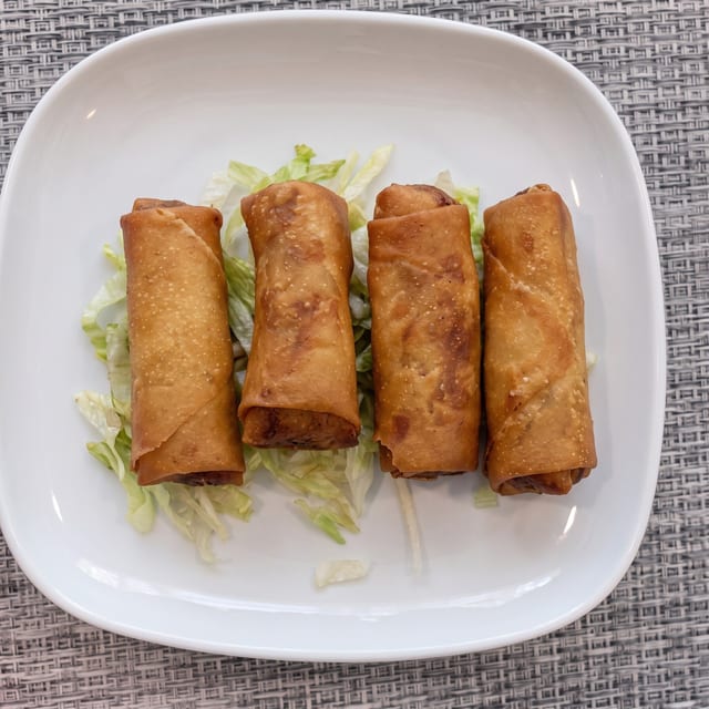 Egg Rolls / 春卷.