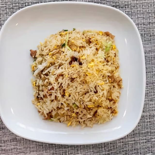 Chicken Fried Rice / 雞絲炒飯.