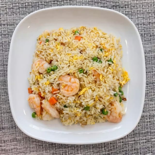 Shrimp Fried Rice / 蝦仁炒飯.