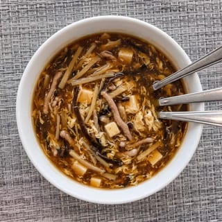 Hot and Sour Soup / 酸辣湯