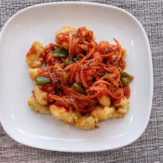 Deep Fried Fish Fillet with Sweet & Sour Sauce / 五柳班片