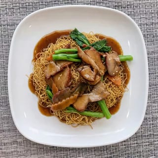 BBQ Pork Chow Mein / 叉燒炒麵