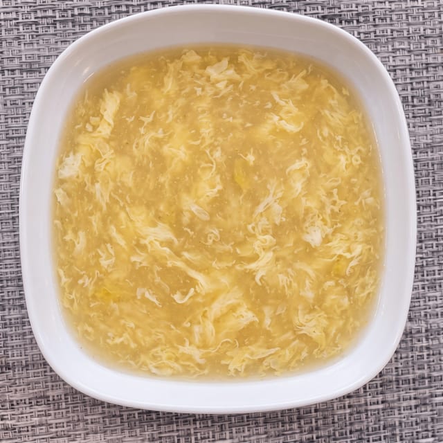 Minced Chicken & Corn Broth / 雞茸粟米羮.