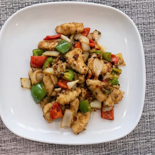 Fish Fillet with Black Bean Sauce / 豉椒班片.