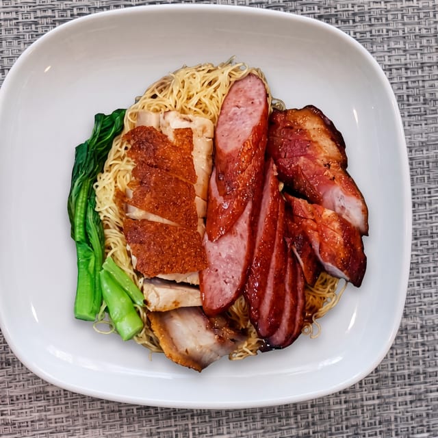 Tri BBQ Lo Mein / 燒味三拼撈麵.